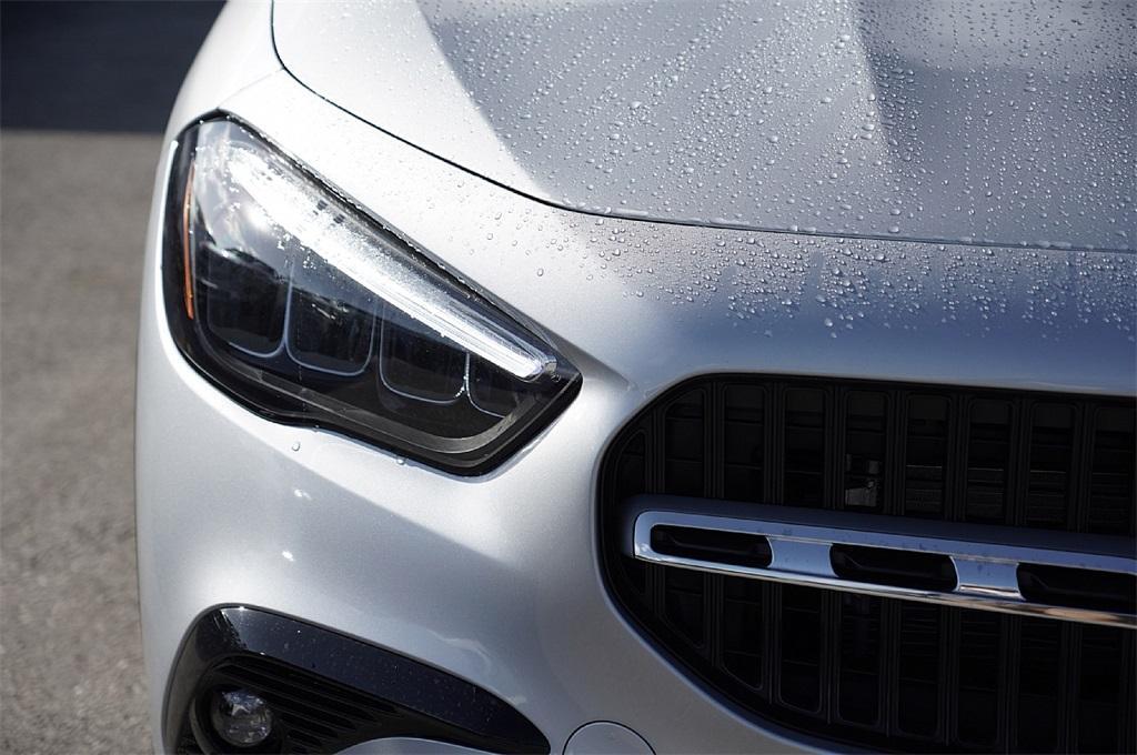 new 2026 Mercedes-Benz GLA 250 car, priced at $39,562