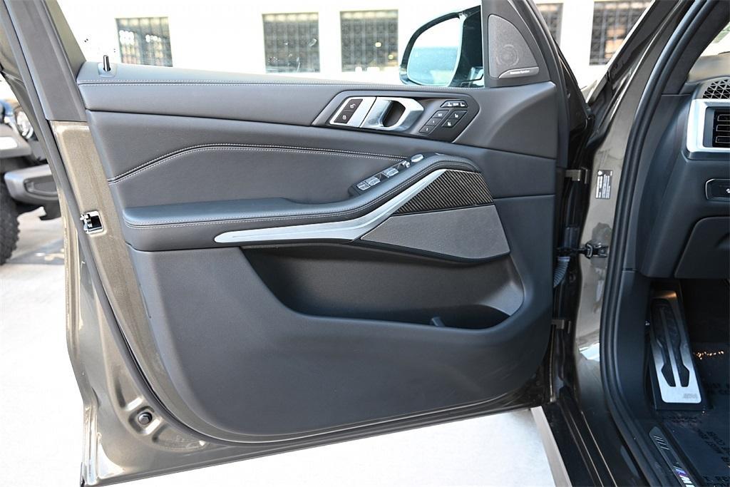 used 2024 BMW X7 car, priced at $90,000