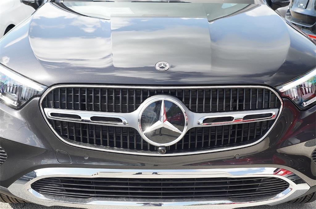 new 2025 Mercedes-Benz GLC 350e car, priced at $60,498