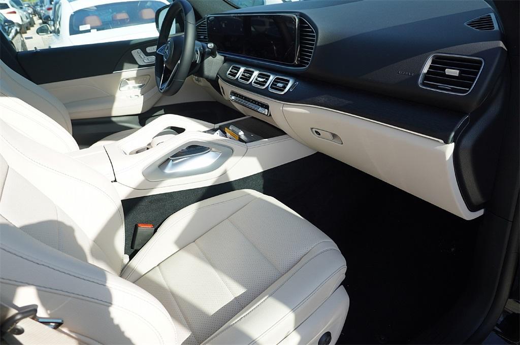 new 2025 Mercedes-Benz GLE 350 car, priced at $59,477
