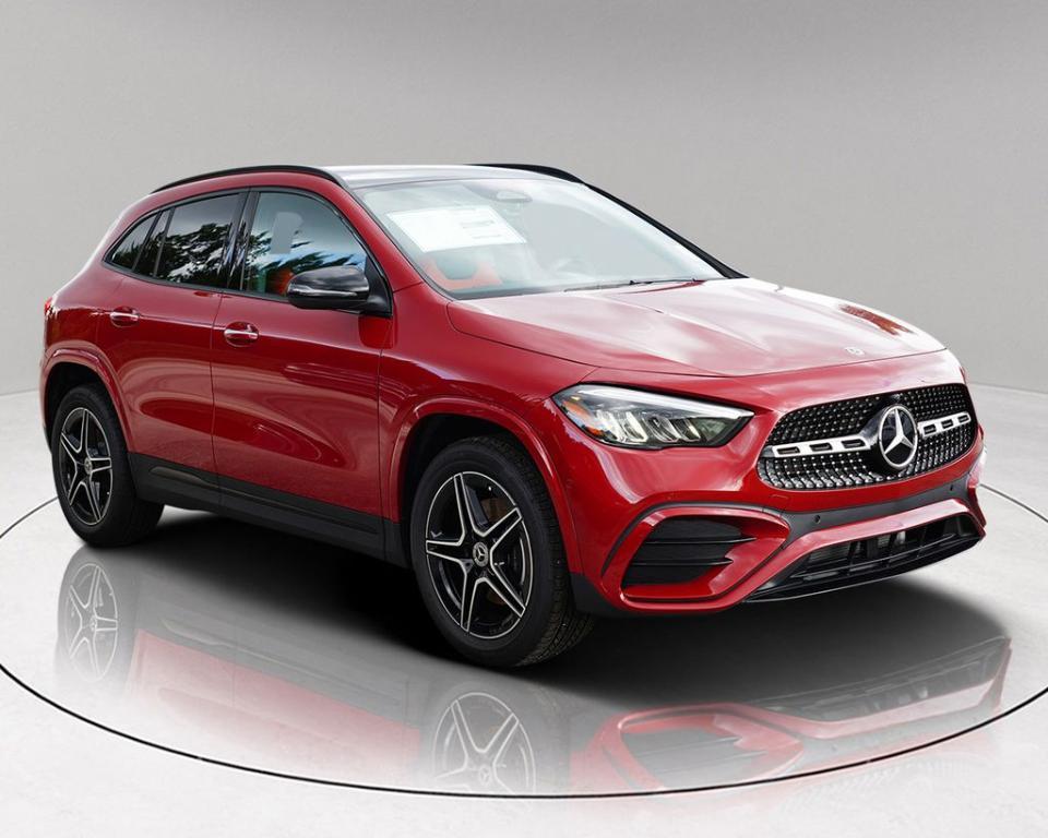 new 2025 Mercedes-Benz GLA 250 car, priced at $49,513