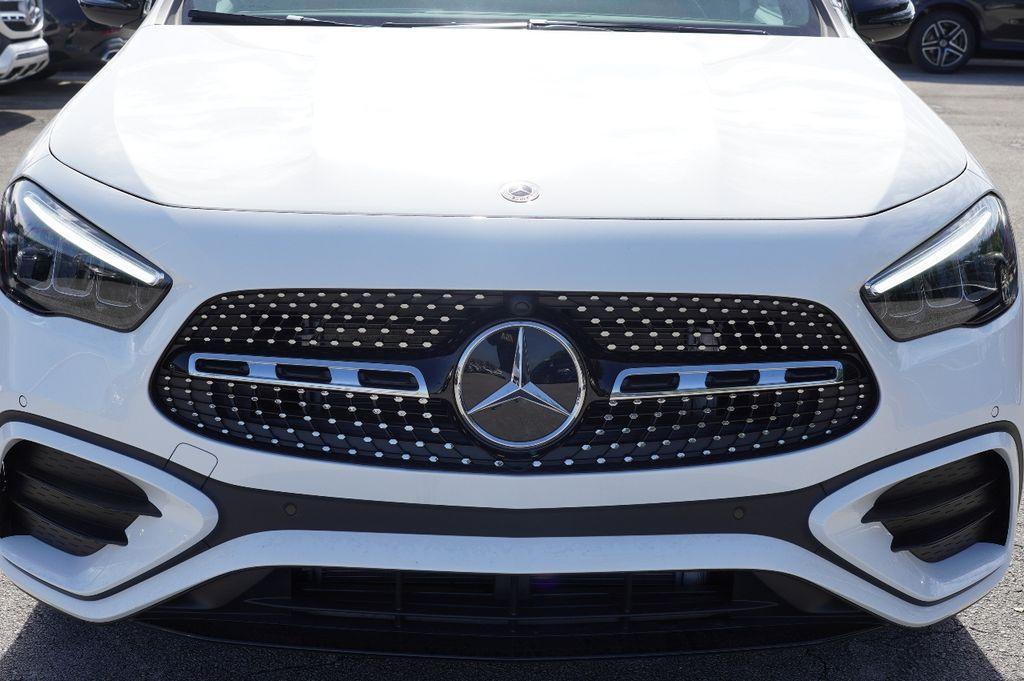 new 2025 Mercedes-Benz GLA 250 car, priced at $54,535