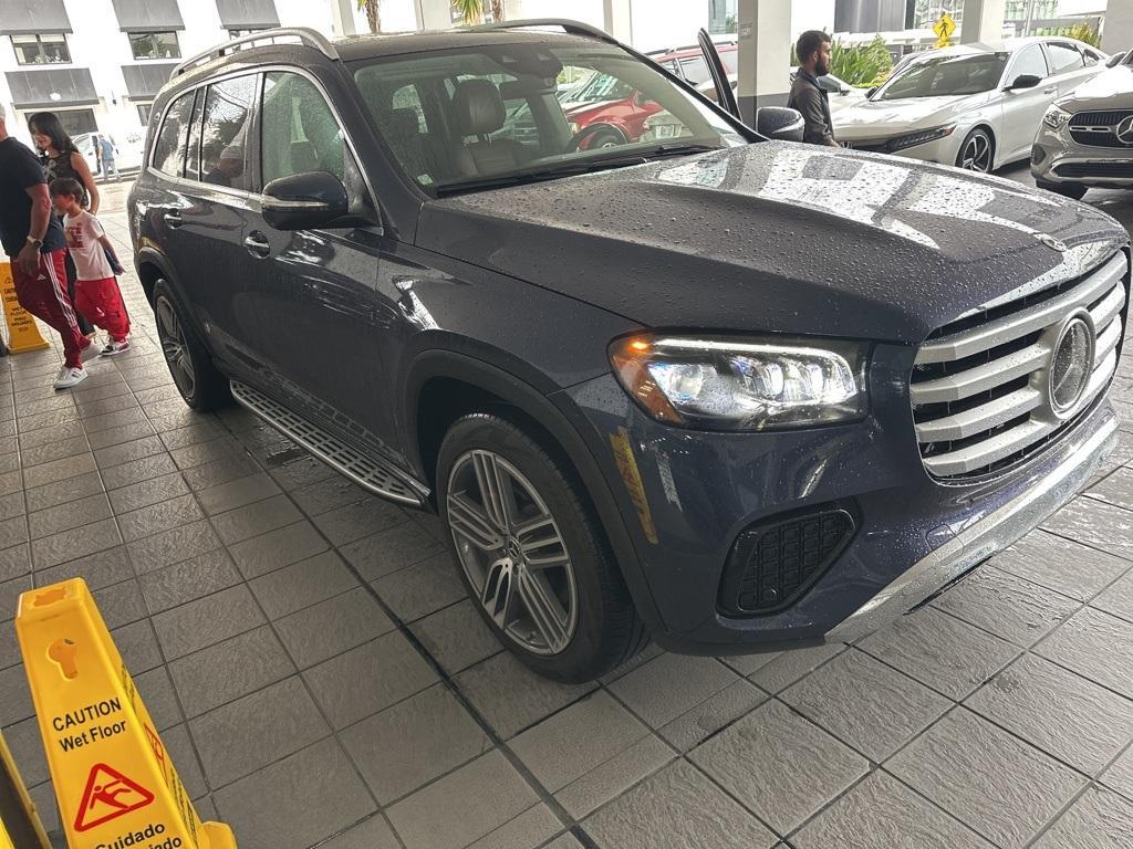 used 2024 Mercedes-Benz GLS 450 car, priced at $74,995