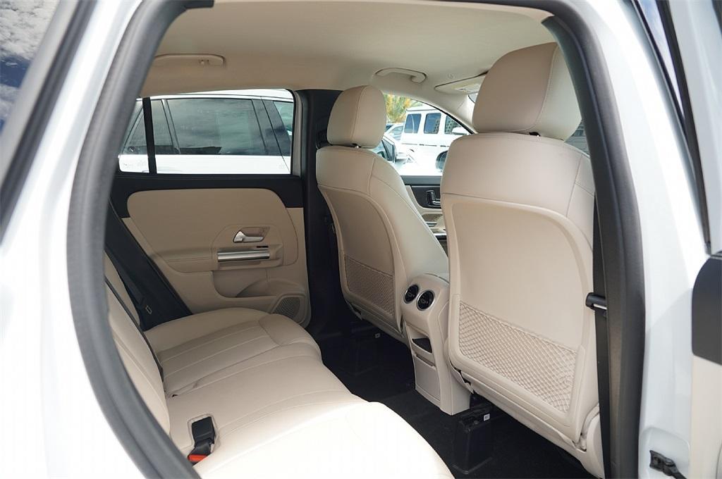 used 2023 Mercedes-Benz GLA 250 car, priced at $28,994