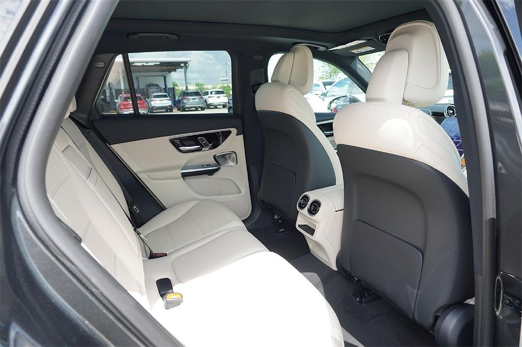 new 2025 Mercedes-Benz GLC 300 car, priced at $52,639