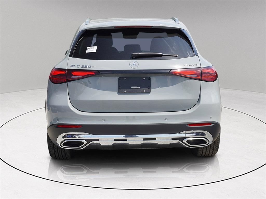 new 2025 Mercedes-Benz GLC 350e car, priced at $61,302