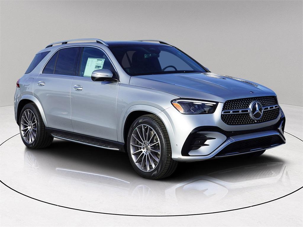 new 2026 Mercedes-Benz GLE 450 car, priced at $77,907