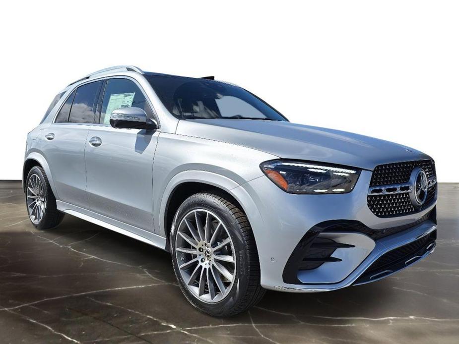 new 2024 Mercedes-Benz GLE 450 car, priced at $77,391