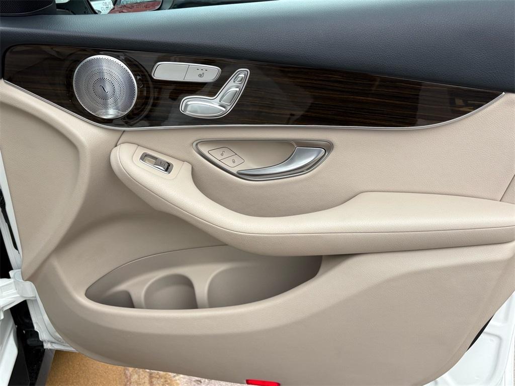 used 2020 Mercedes-Benz GLC 300 car, priced at $29,995