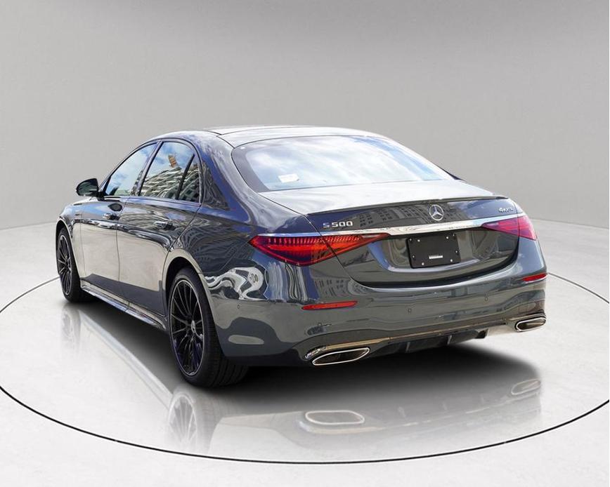 new 2024 Mercedes-Benz S-Class car, priced at $129,617