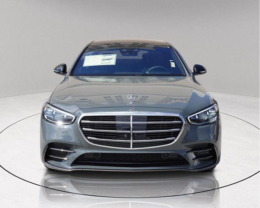 new 2024 Mercedes-Benz S-Class car, priced at $129,617