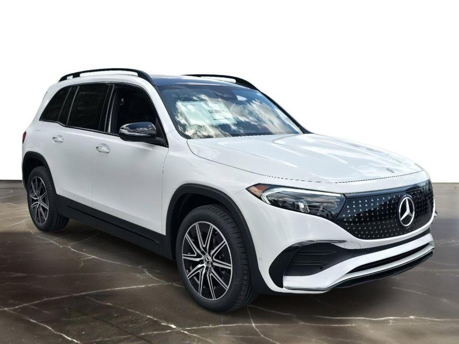 new 2024 Mercedes-Benz EQB 250 car, priced at $57,688