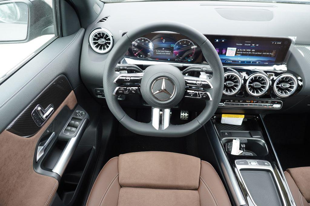 new 2025 Mercedes-Benz GLA 250 car, priced at $50,340