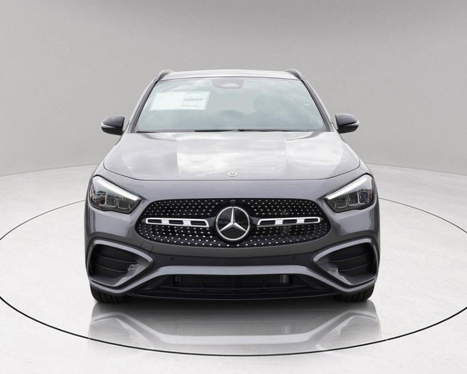 new 2025 Mercedes-Benz GLA 250 car, priced at $50,340