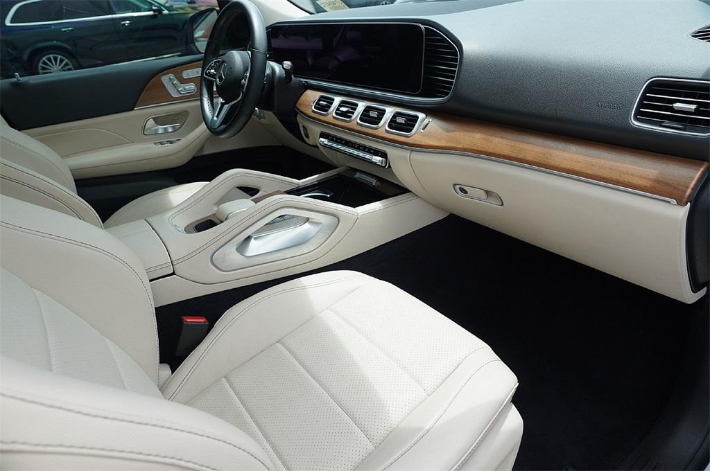 used 2022 Mercedes-Benz GLE 350 car, priced at $53,494