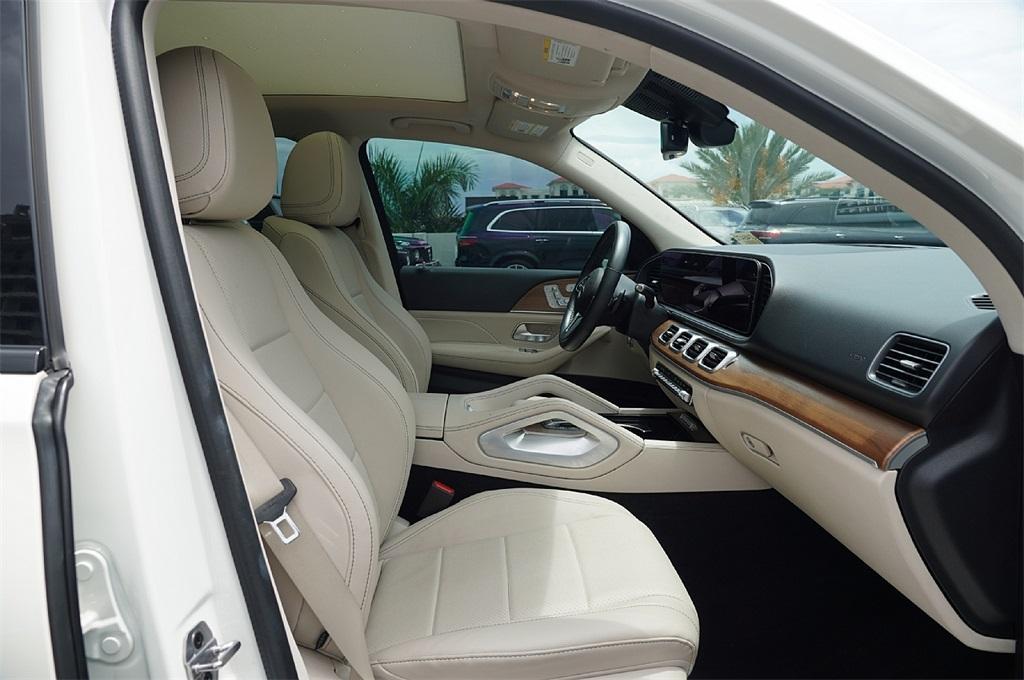 used 2022 Mercedes-Benz GLE 350 car, priced at $53,494