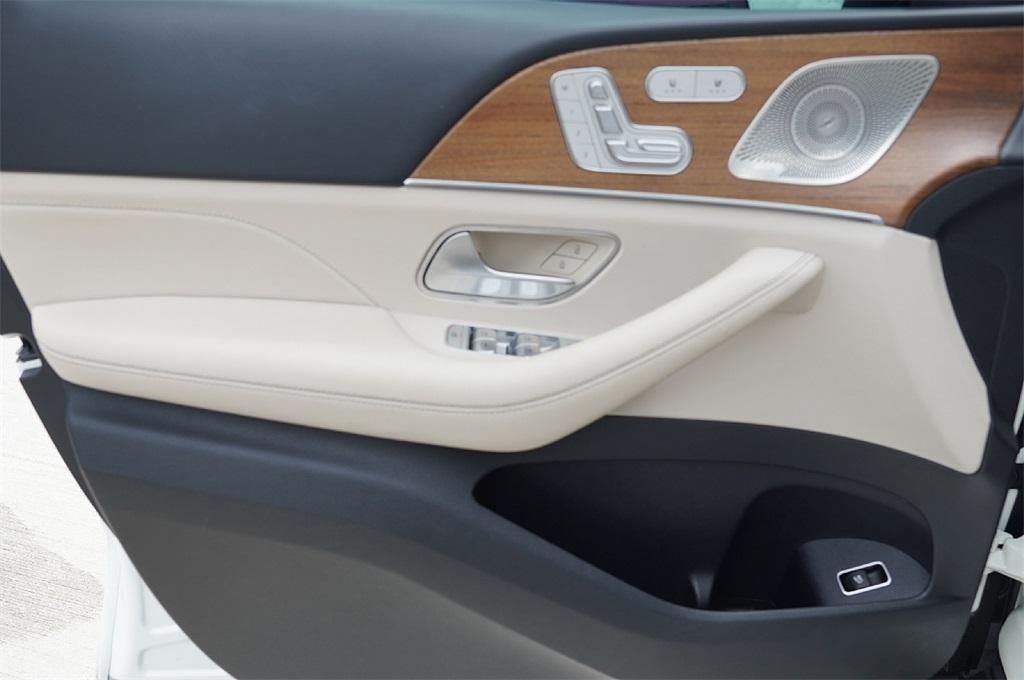 used 2022 Mercedes-Benz GLE 350 car, priced at $53,494