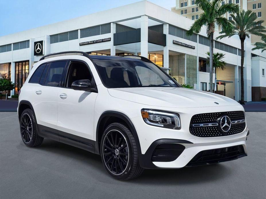 used 2023 Mercedes-Benz GLB 250 car, priced at $51,640