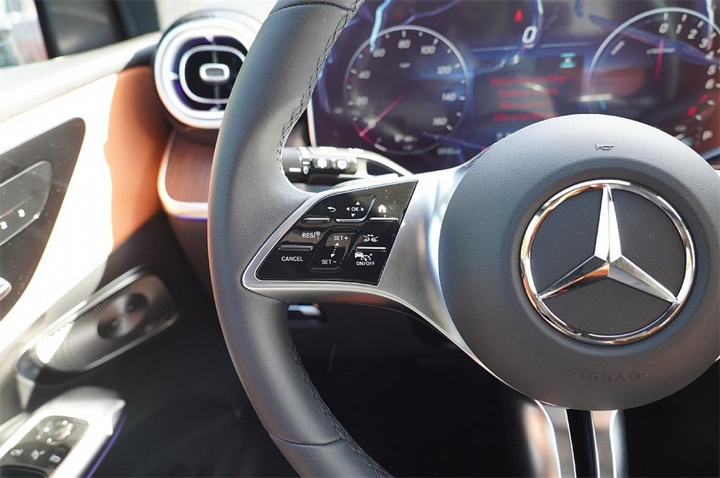 new 2025 Mercedes-Benz GLC 350e car, priced at $59,081
