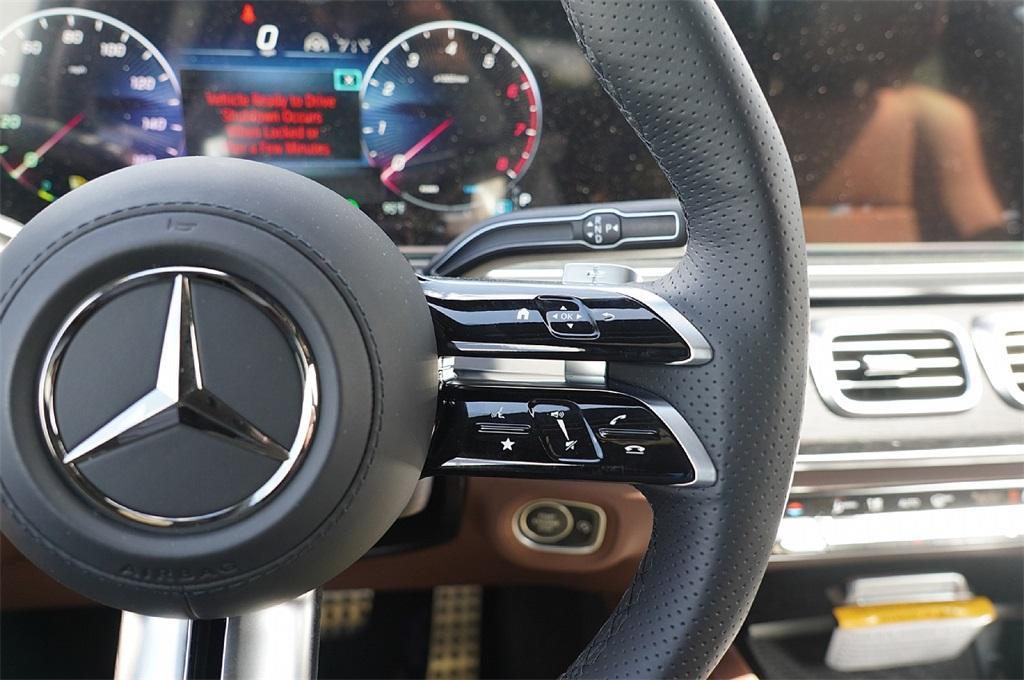 new 2025 Mercedes-Benz GLS 450 car, priced at $88,138