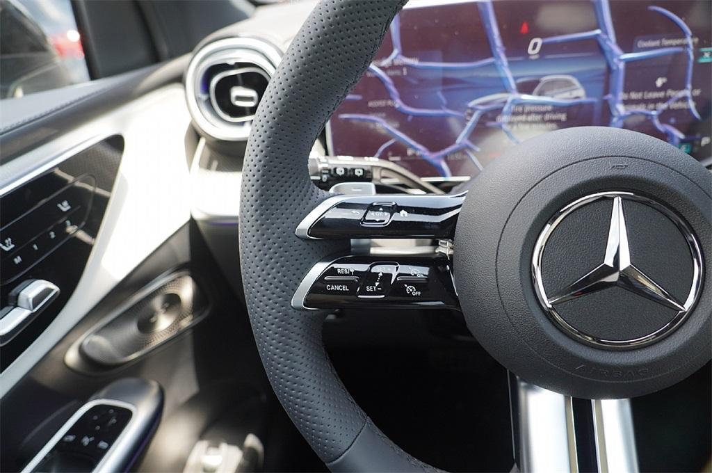 new 2025 Mercedes-Benz GLC 300 car, priced at $55,358