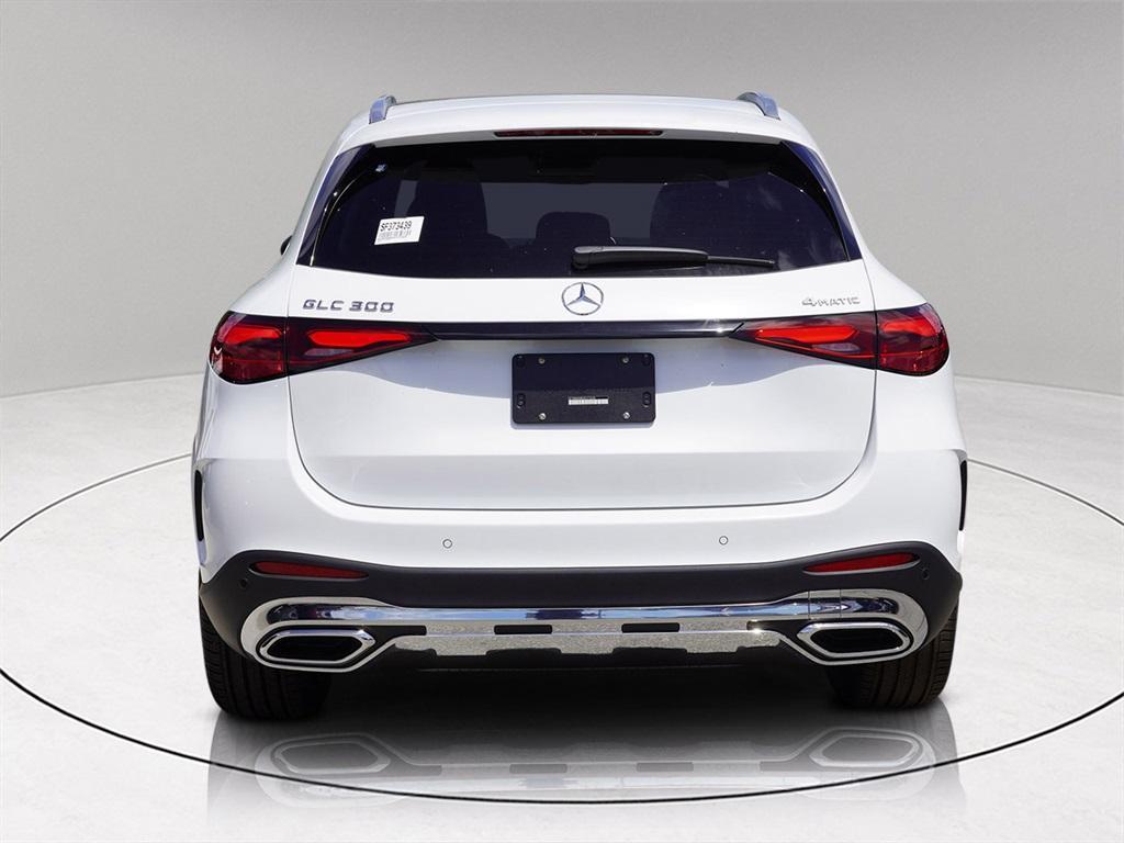 new 2025 Mercedes-Benz GLC 300 car, priced at $54,776