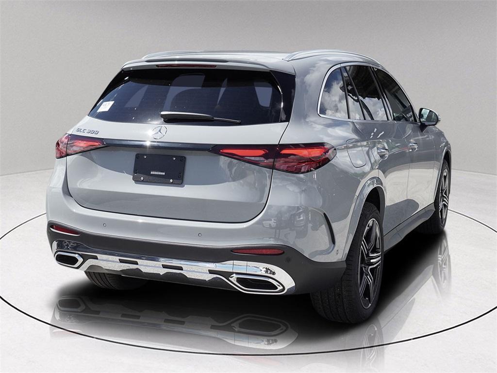new 2026 Mercedes-Benz GLC 300 car, priced at $55,102