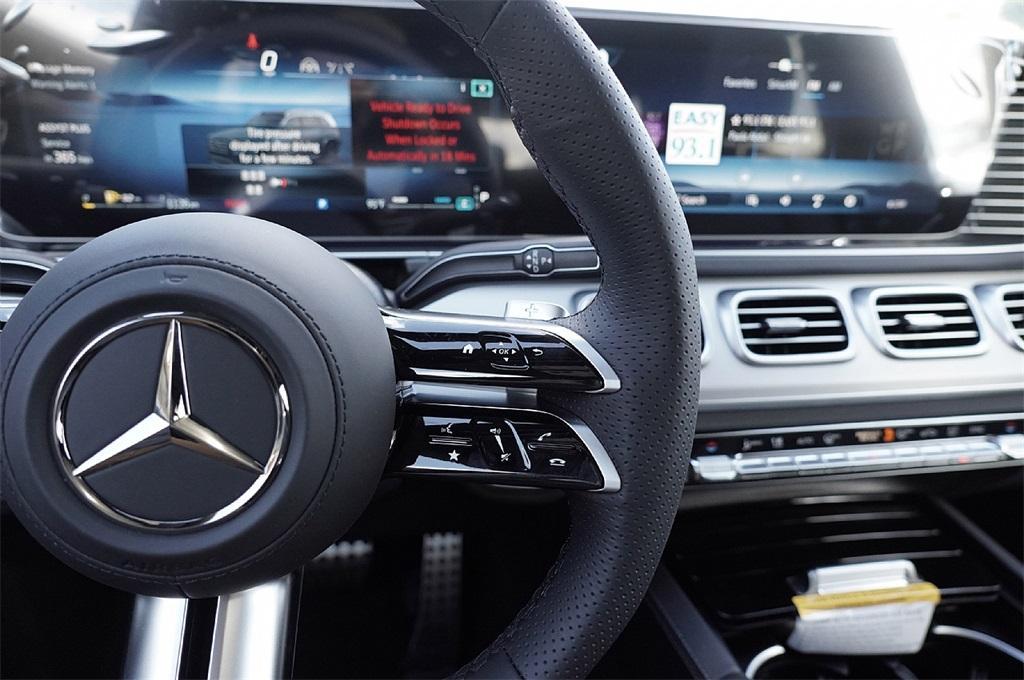new 2026 Mercedes-Benz GLS 450 car, priced at $93,721