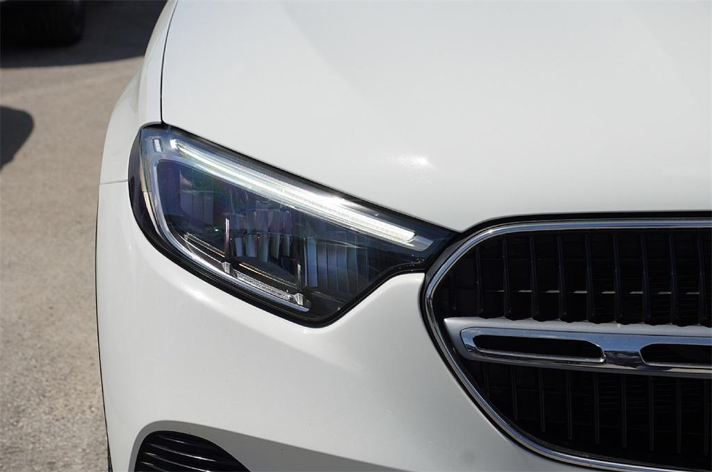 new 2025 Mercedes-Benz GLC 300 car, priced at $49,426