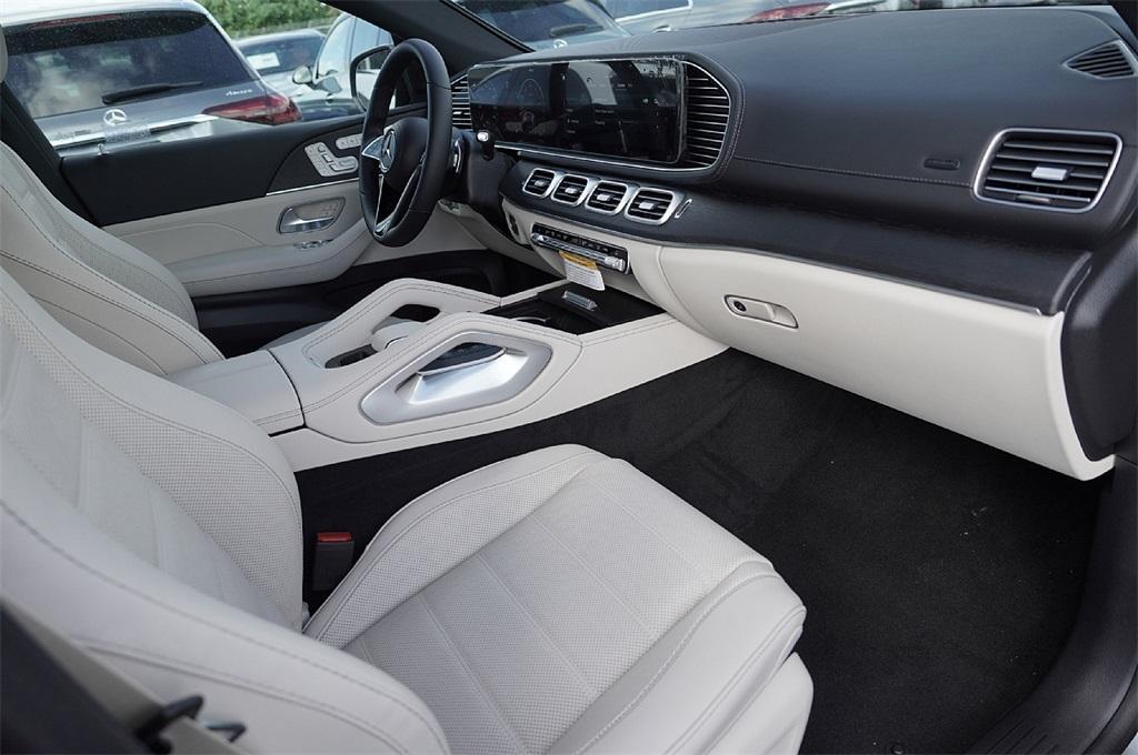 new 2026 Mercedes-Benz GLE 450 car, priced at $77,173