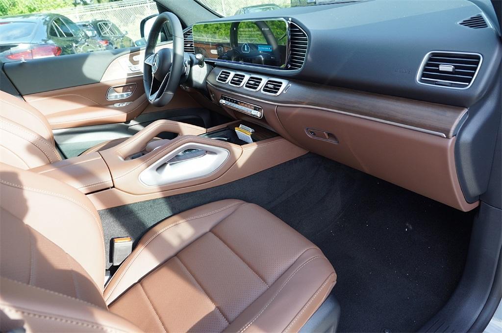 new 2025 Mercedes-Benz GLE 350 car, priced at $67,400