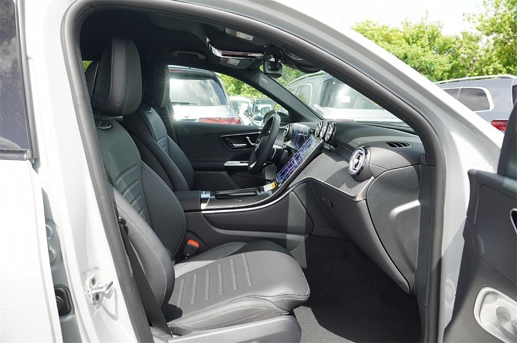 new 2025 Mercedes-Benz GLC 300 car, priced at $55,748