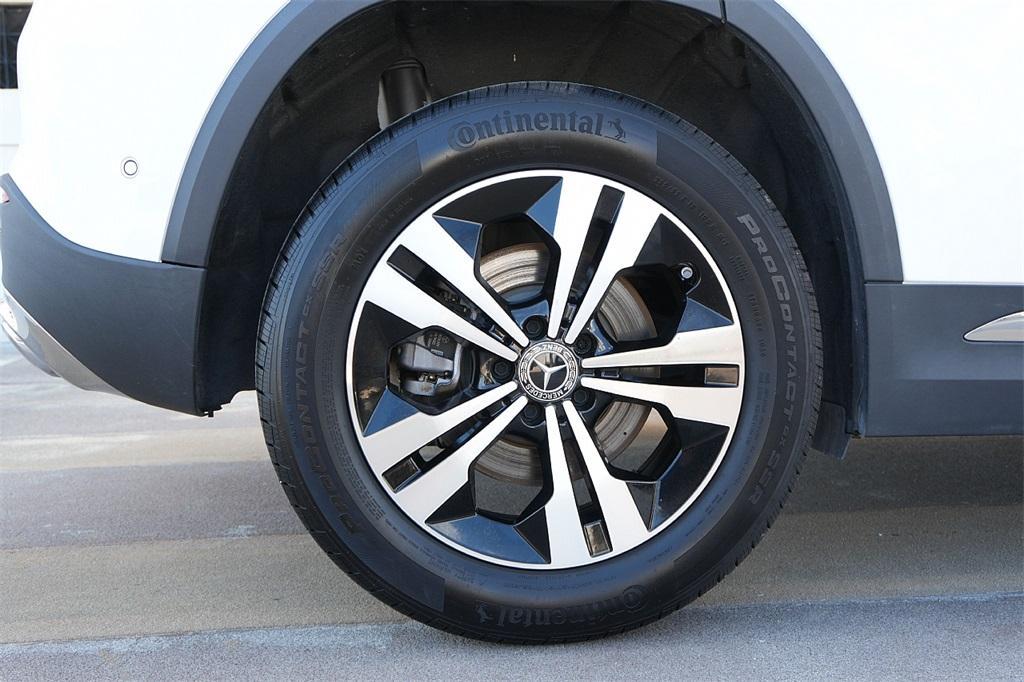 used 2024 Mercedes-Benz GLA 250 car, priced at $35,900