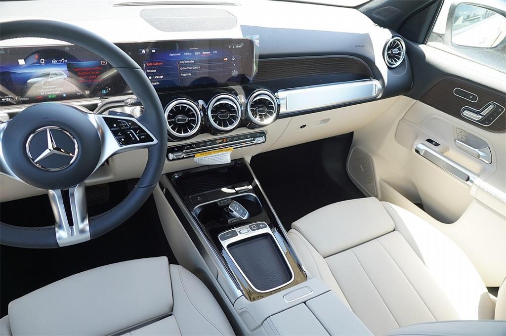 new 2025 Mercedes-Benz EQB 250 car, priced at $50,874