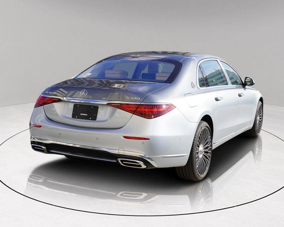 new 2024 Mercedes-Benz Maybach S 580 car, priced at $225,550