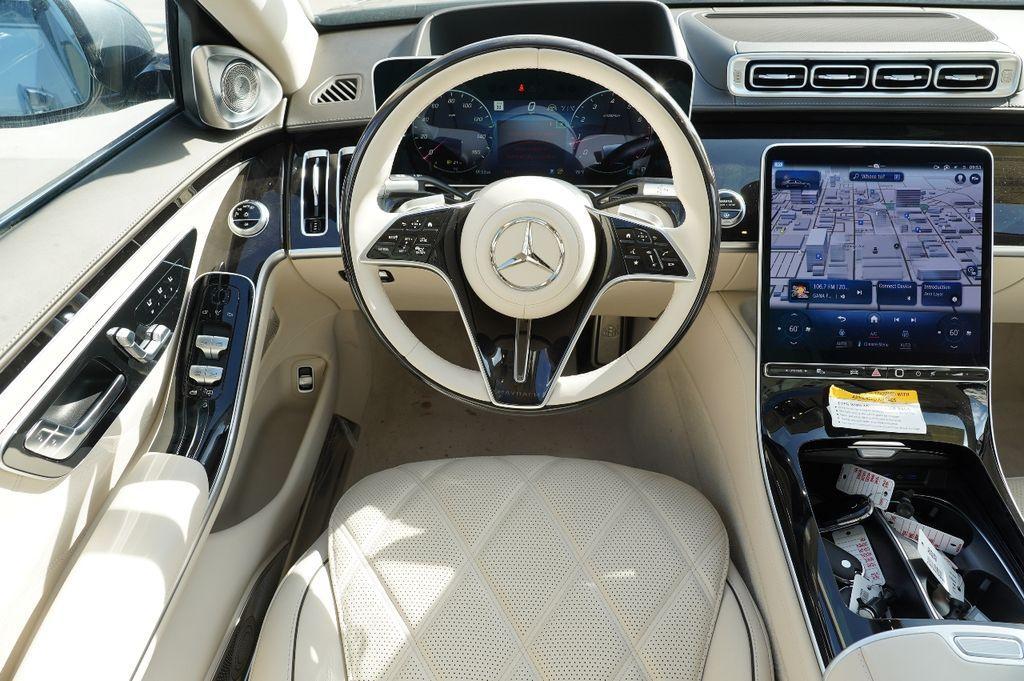 new 2024 Mercedes-Benz Maybach S 580 car, priced at $225,550