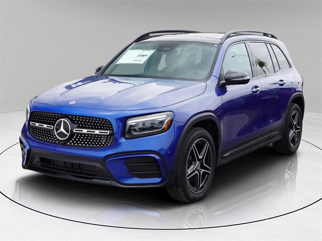 new 2025 Mercedes-Benz GLB 250 car, priced at $47,247