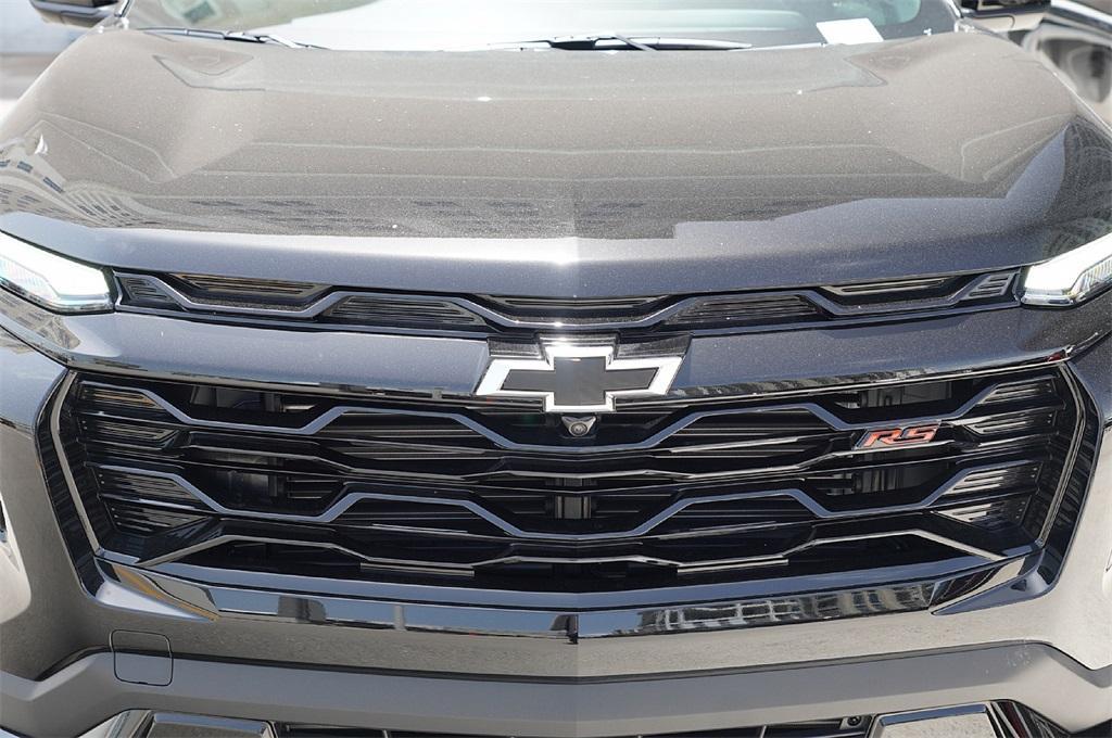 used 2025 Chevrolet Equinox car, priced at $30,330