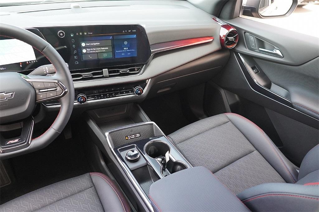used 2025 Chevrolet Equinox car, priced at $30,330