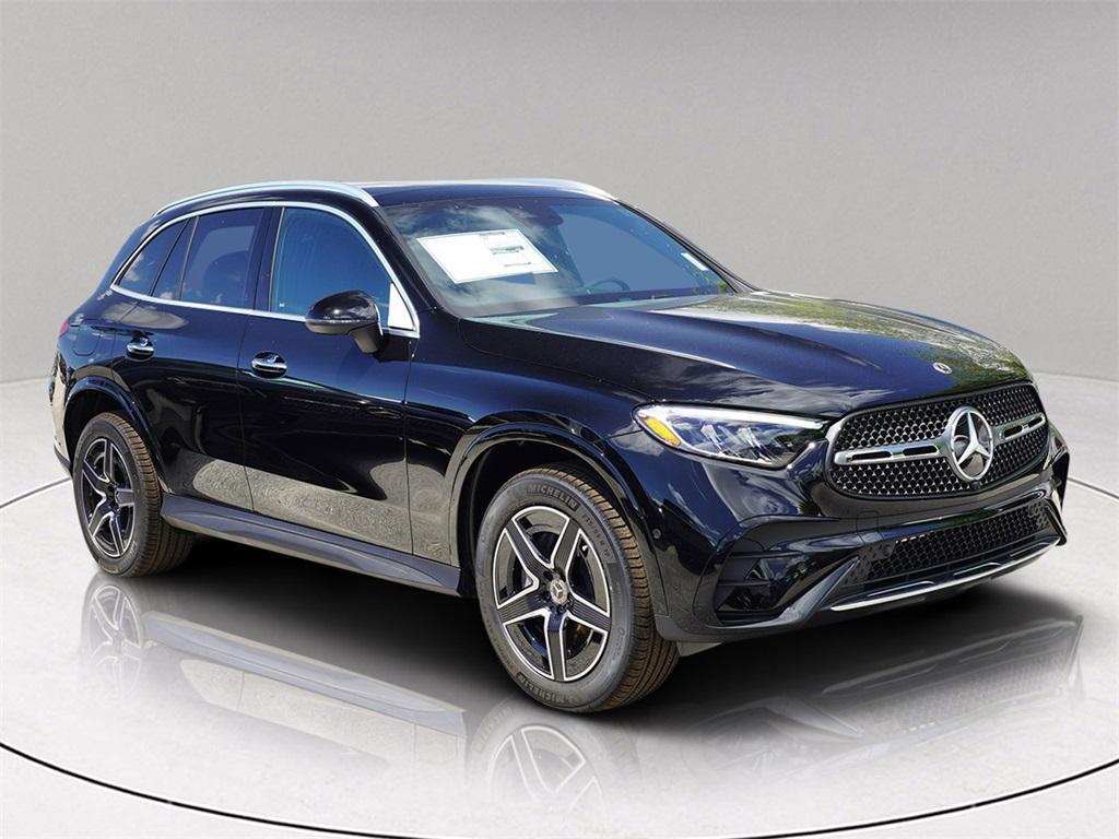 new 2025 Mercedes-Benz GLC 300 car, priced at $51,552