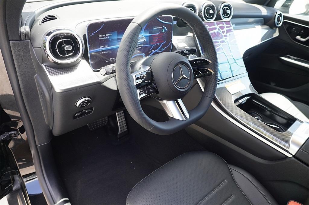 new 2025 Mercedes-Benz GLC 300 car, priced at $51,552