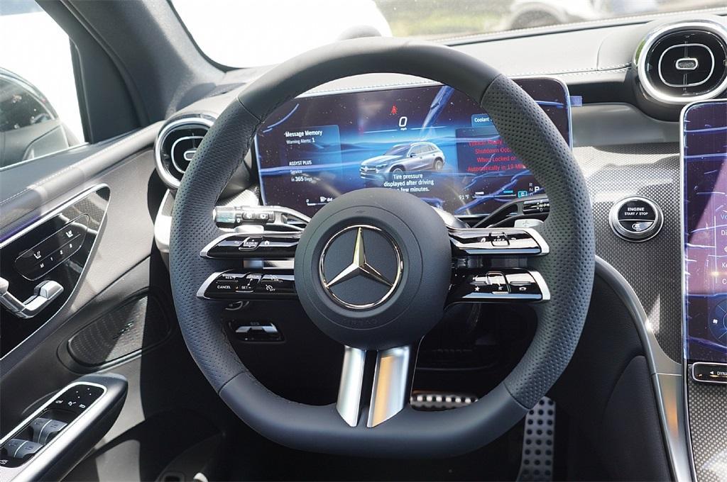 new 2025 Mercedes-Benz GLC 300 car, priced at $51,552