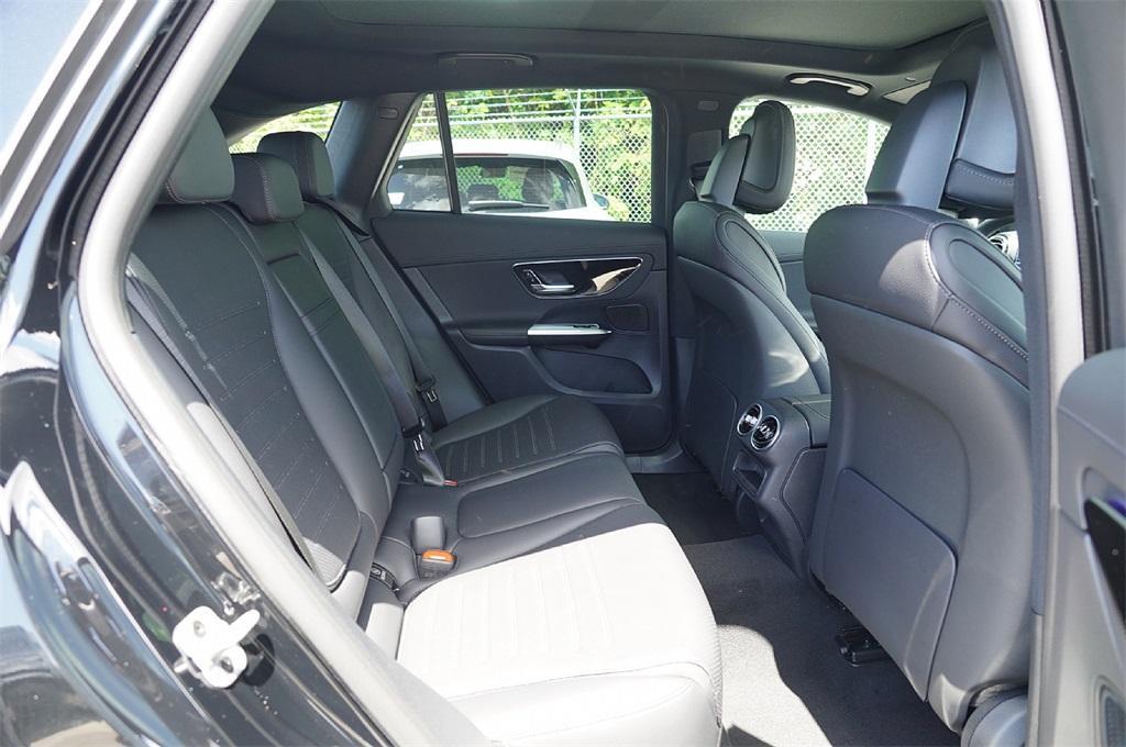 new 2025 Mercedes-Benz GLC 300 car, priced at $51,552