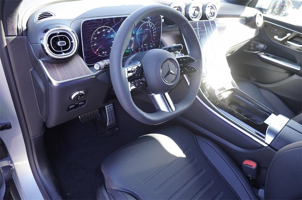 new 2025 Mercedes-Benz GLC 350e car, priced at $63,459