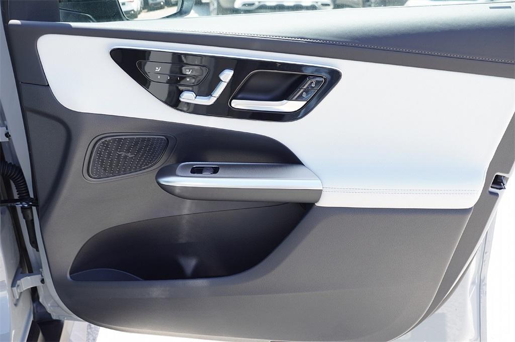 new 2026 Mercedes-Benz GLC 300 car, priced at $53,560