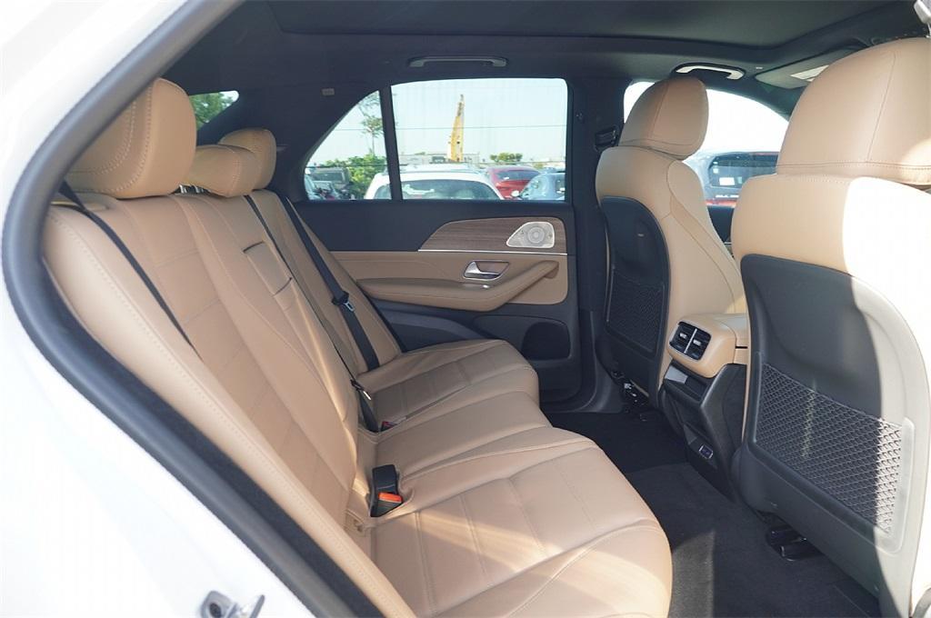 new 2025 Mercedes-Benz GLE 450e car, priced at $80,060