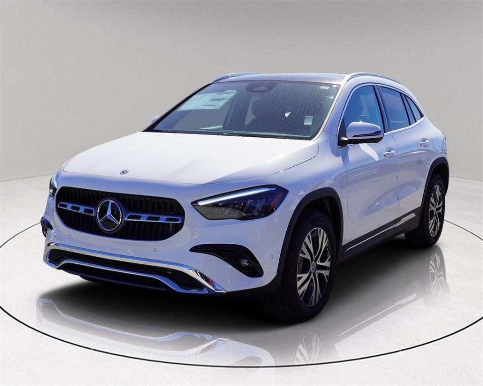 new 2025 Mercedes-Benz GLA 250 car, priced at $49,015