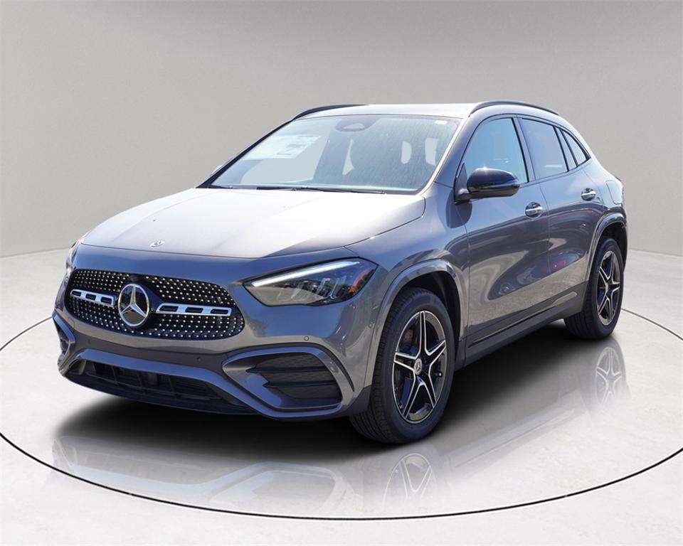 new 2025 Mercedes-Benz GLA 250 car, priced at $54,560