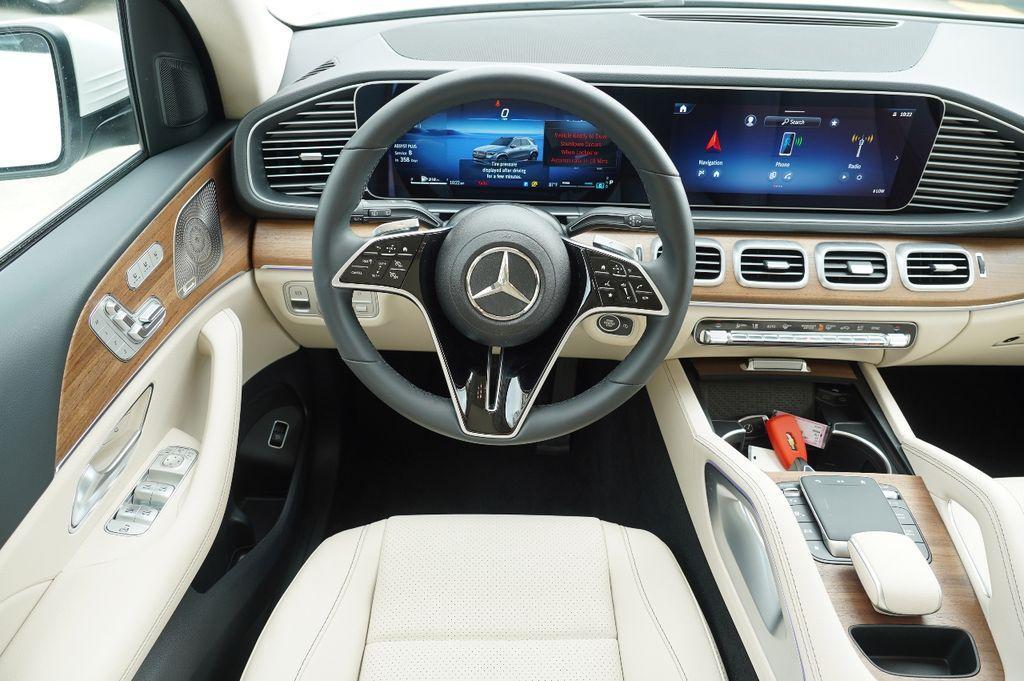 used 2024 Mercedes-Benz GLE 450 car, priced at $81,000