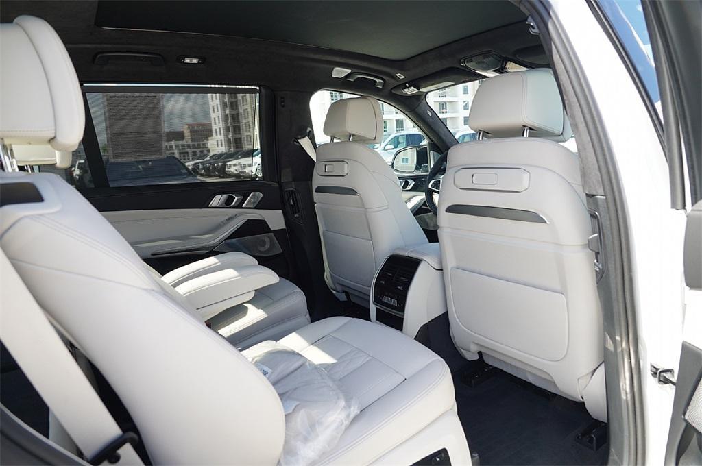 used 2025 BMW X7 car, priced at $100,995